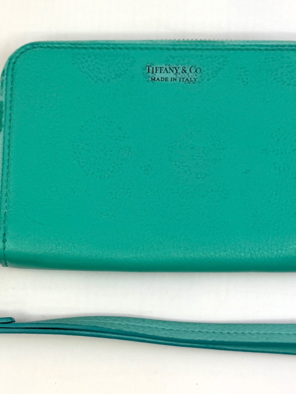 Authentic Tiffany & Co. Leather Wristlet in Turquoise Leather